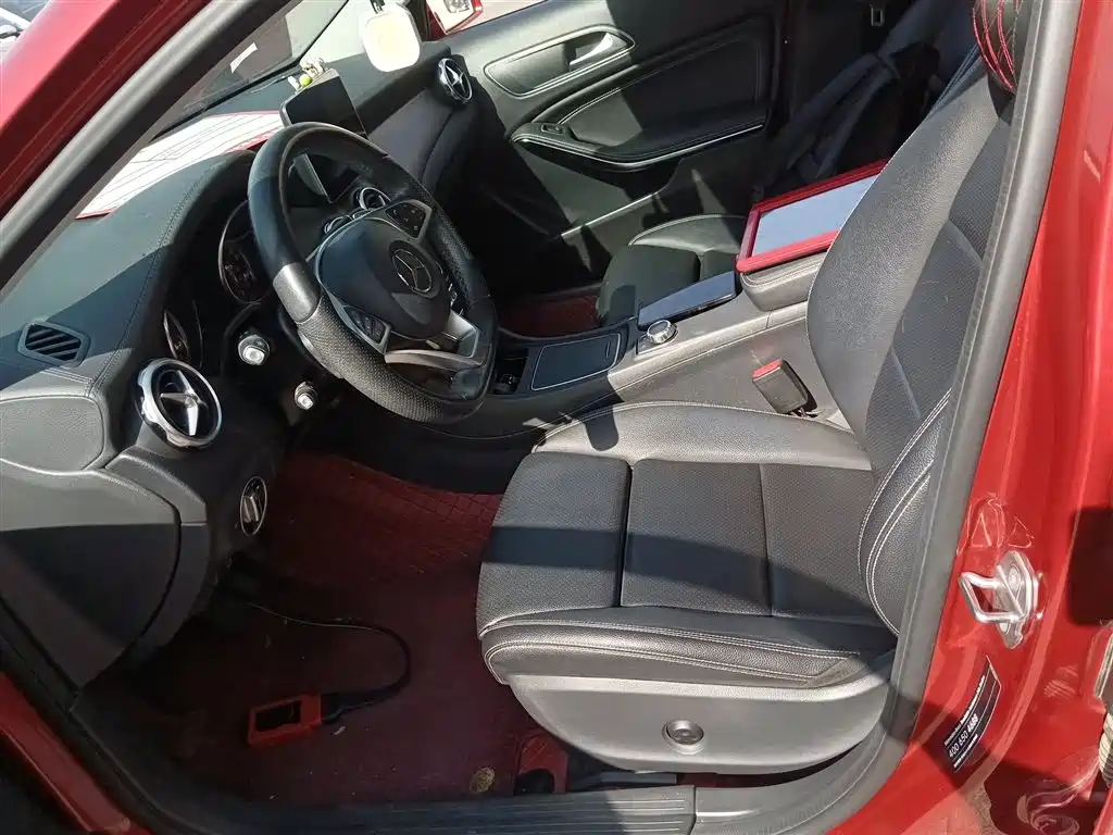 Mercedes-Benz GLA 2019 GLA 200 Fashion фото 15