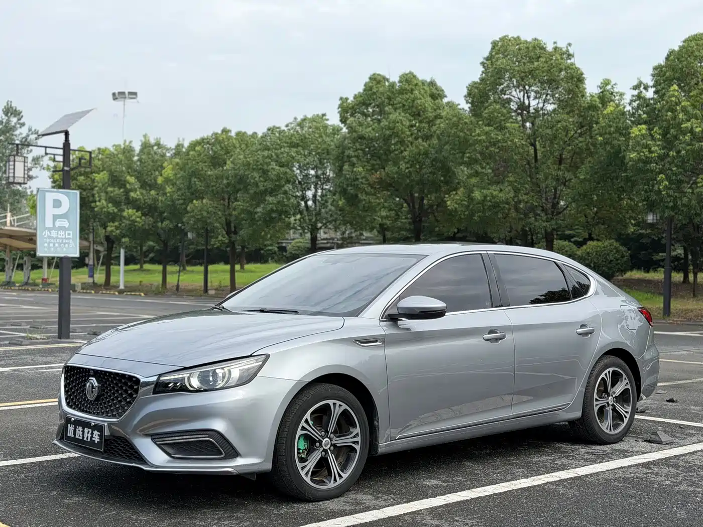 MG MG6 2018 2017 20T Automatic Luxury Smart Connect Version (China V)