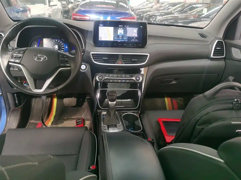 Hyundai Tucson 2019 280TGDi Dual-clutch 2WD Fashion Edition China VI фото 10