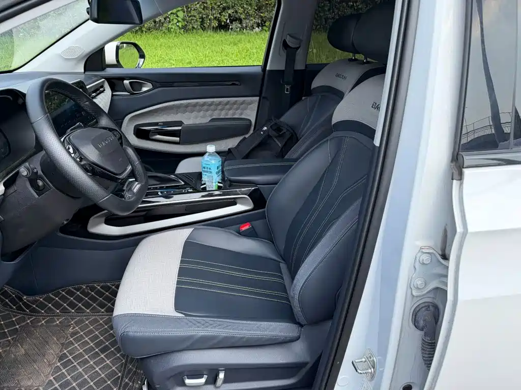 Baojun RM-5 2021 2019 1.5T CVT 24-hour Online Premium 6-seater