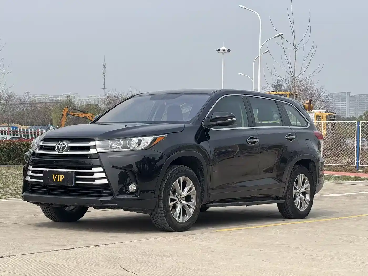 TOYOTA HIGHLANDER