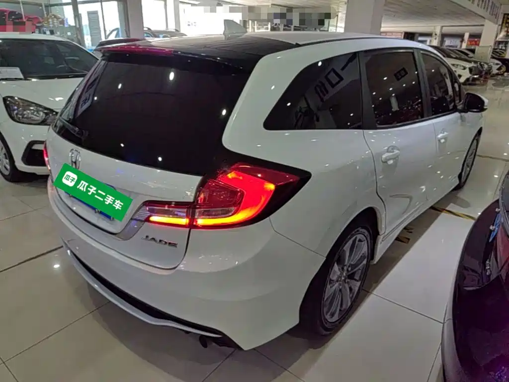 Honda Jade 2018 2017 1.8L Automatic Classic Edition 5-seater