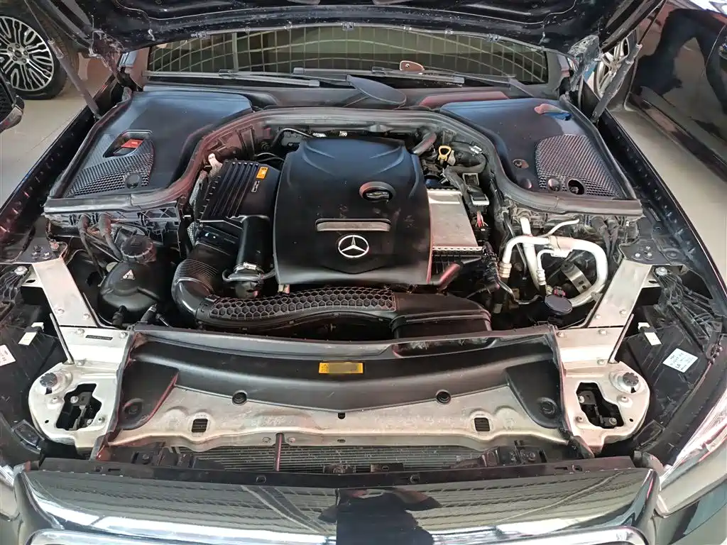 Mercedes-Benz E-Class 2018 Facelift E 200 L фото 16
