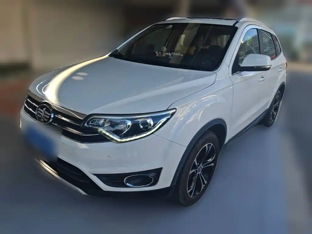 FAW Senya R7 2017 2017 Model 1.6L Automatic Smart