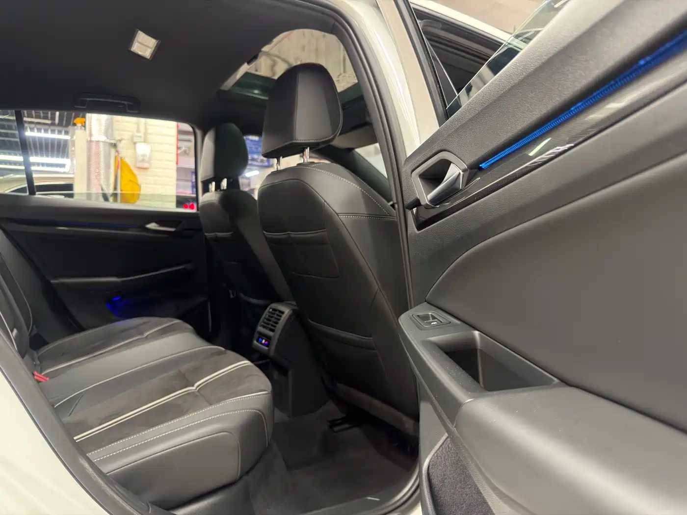  Volkswagen Golf 2023 Facelift 280TSI DSG R-Line Lite 26