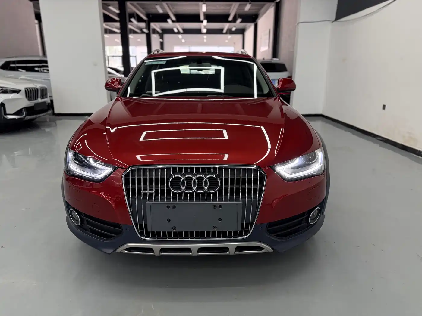 Audi A4 (Import) 2014 2014 40 TFSI allroad quattro plus