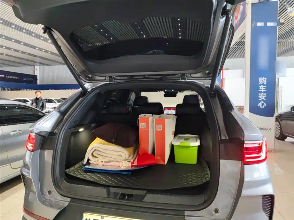 BYD Song PLUS PHEV 2021 DM-i 110KM Flagship PLUS 5G Edition фото 15