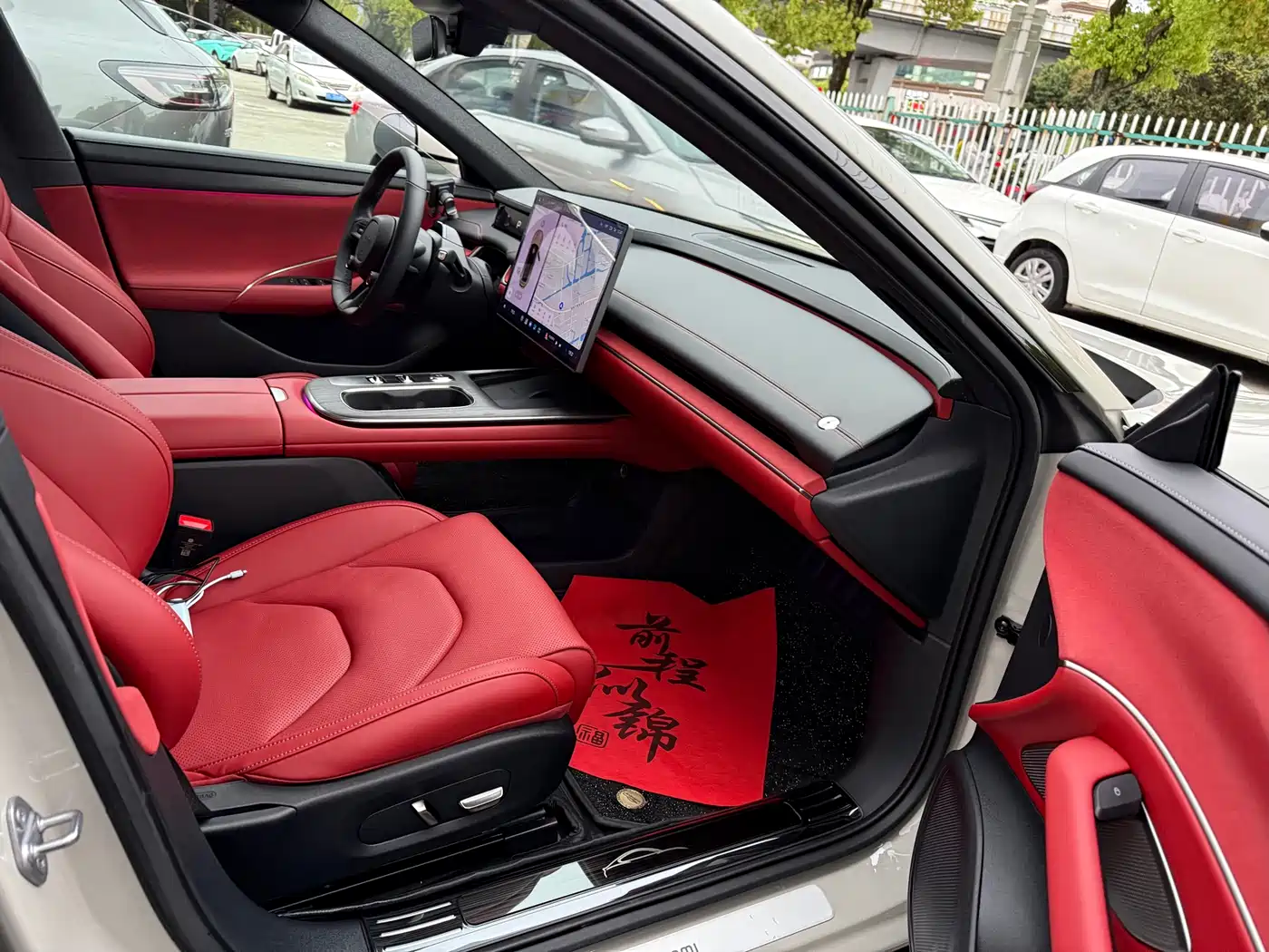 XIAOMI CAR XIAOMI SU7