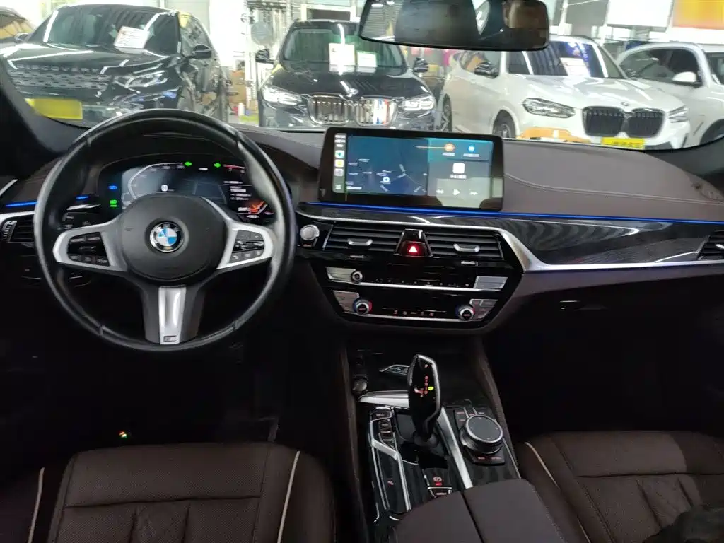 BMW 5 Series 2022 525Li M Sport Package фото 6