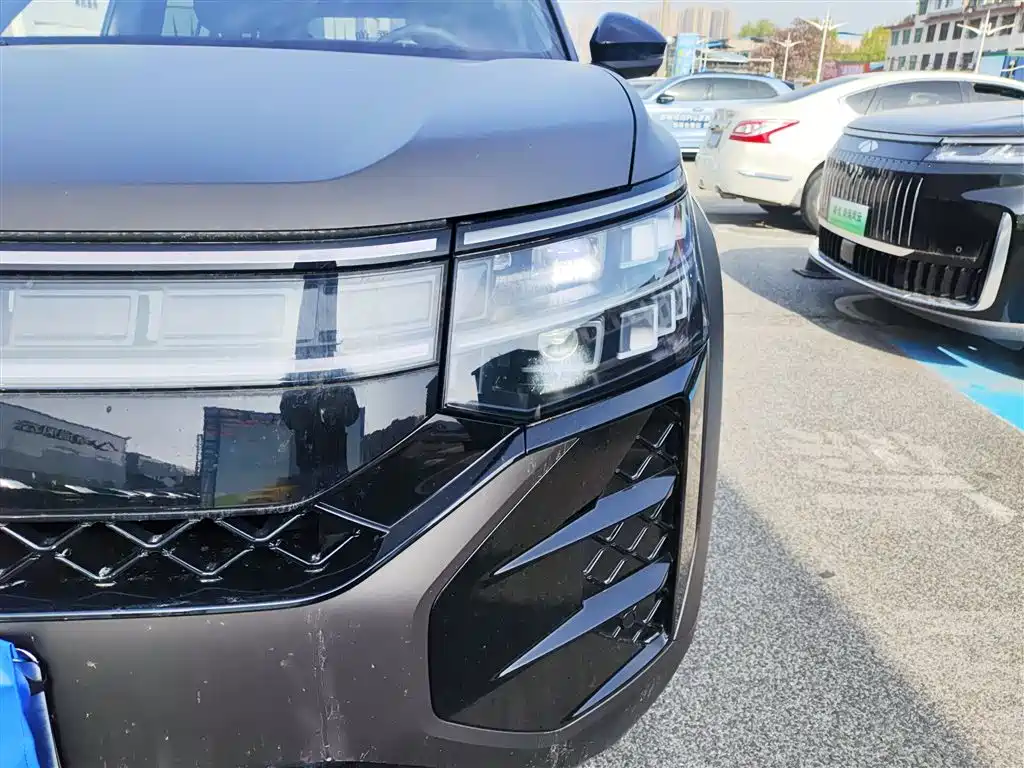 Volkswagen Teramont 2025 Teramont Pro 450TSI 4WD Summit Edition фото 24