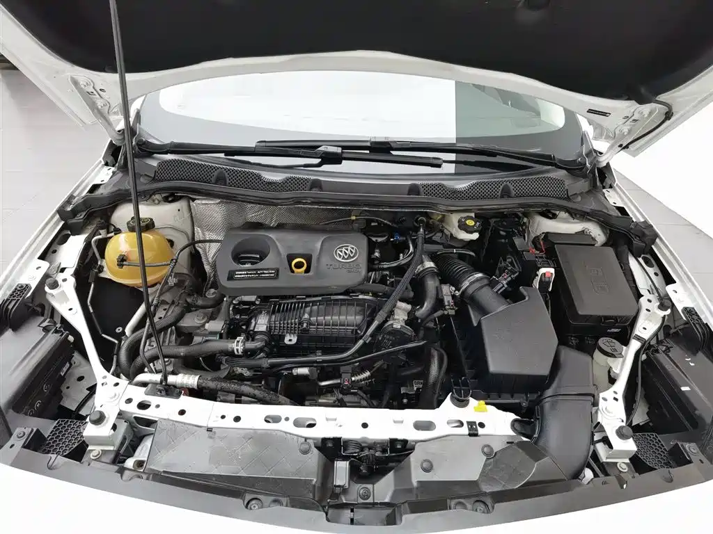 Buick Verano 2020 15T Auto Progressive фото 6