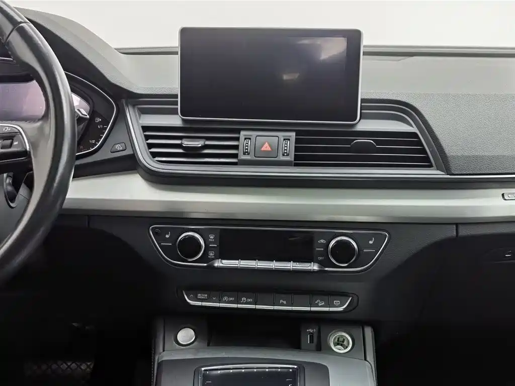 Audi Q5L 2018 40 TFSI Prestige Fashion (China V) фото 12
