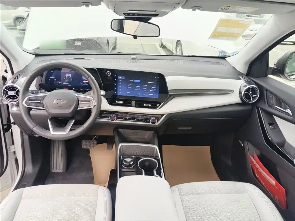 Chevrolet Equinox Plus 2024 155km ACTIV Ultimate Edition фото 10