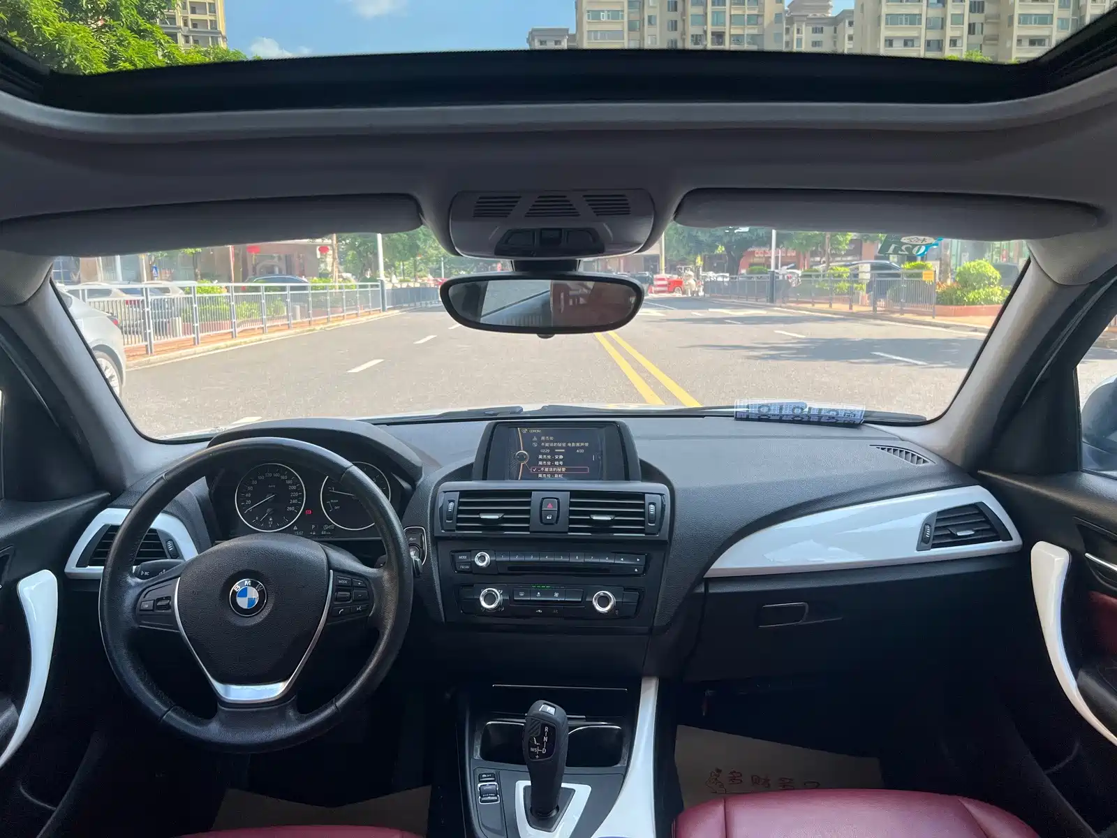 Фото 12 - BMW 1 Series (Import)