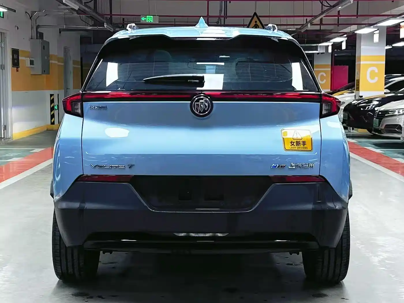 BUICK SLIGHTLY BLUE 7