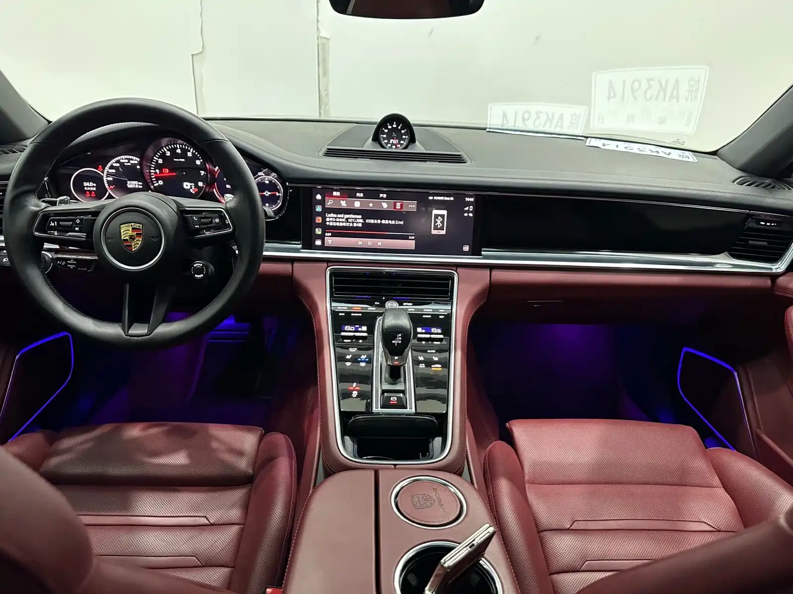 صورة 9 - Porsche Panamera