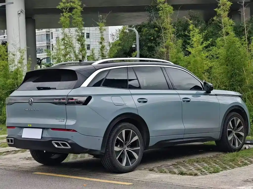 Volkswagen Talagon 2023 380TSI 4WD R-Line Celebration Edition фото 24