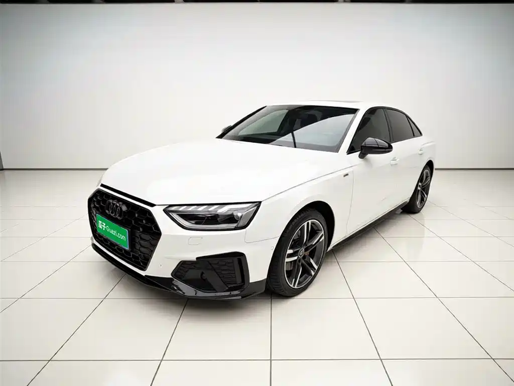 Audi A4L 2022 40 TFSI Luxury Dynamic