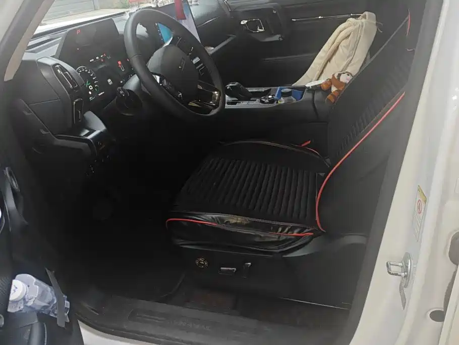 Haval Second-Generation Big Dog New Energy 2024 2023 DHT-PHEV 105km Trendy Electric Edition Plus