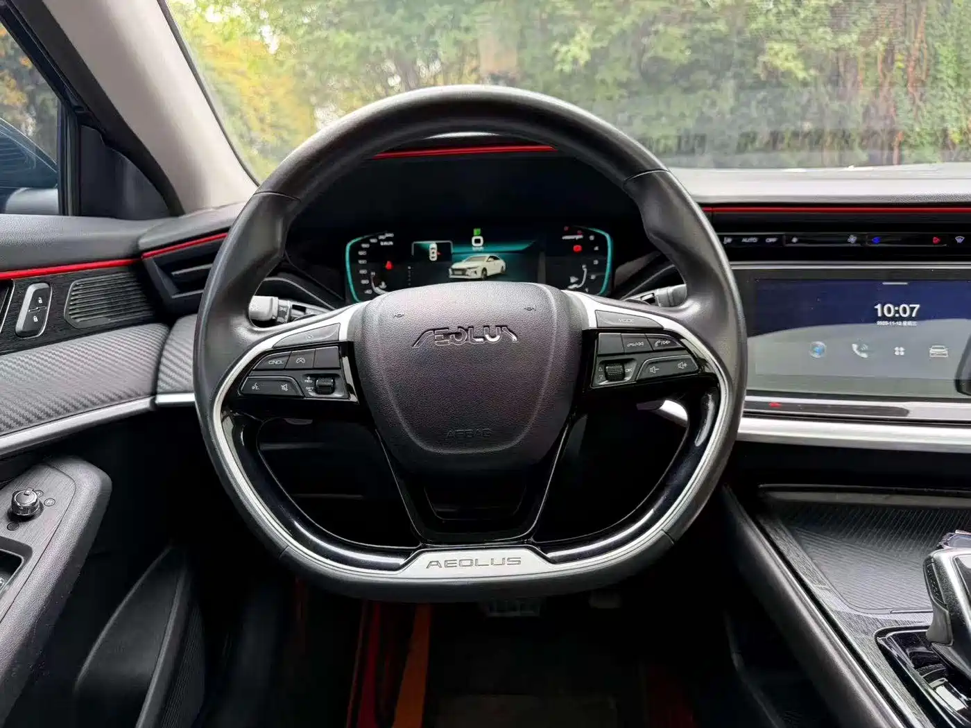 DONGFENG YI HYUN MAX