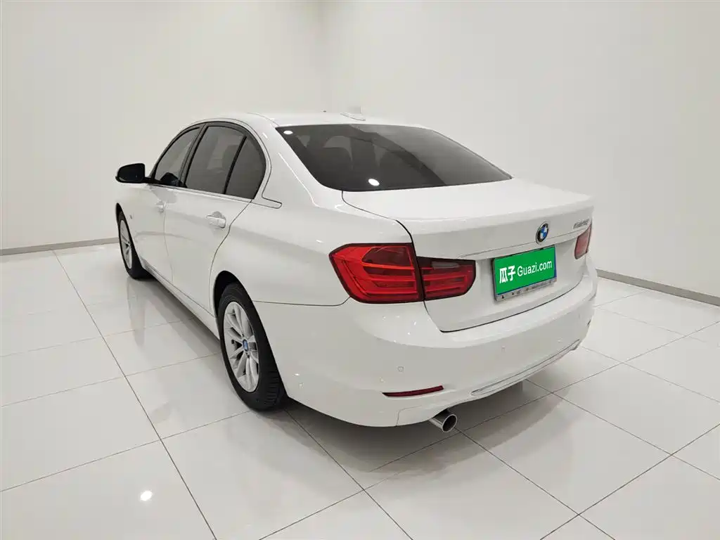 BMW 3 Series 2014 320Li Fashion фото 5