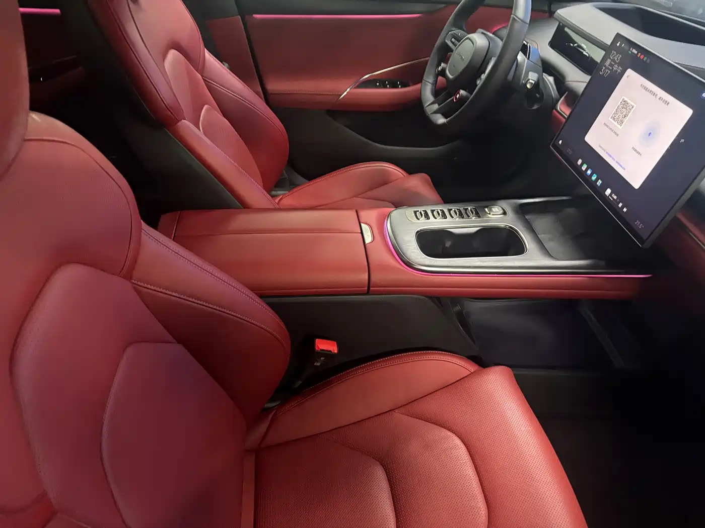 Xiaomi Auto Xiaomi SU7 2024 AWD Extended Range Advanced Smart Driving Max Edition фото 14