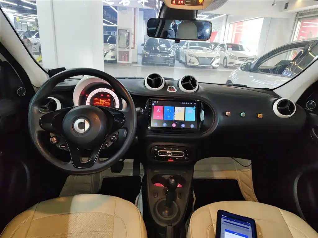smart forfour 2019 2018 1.0L 52kW Agile Edition