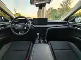Фото 8 - Toyota Camry
