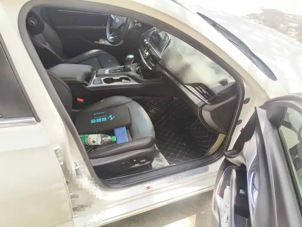 Cadillac CT4 2023 2022 28T Luxury Model