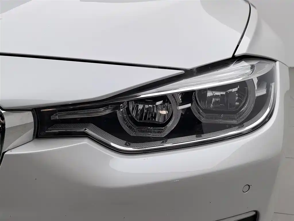 BMW 3 Series 2017 320Li Fashion фото 7