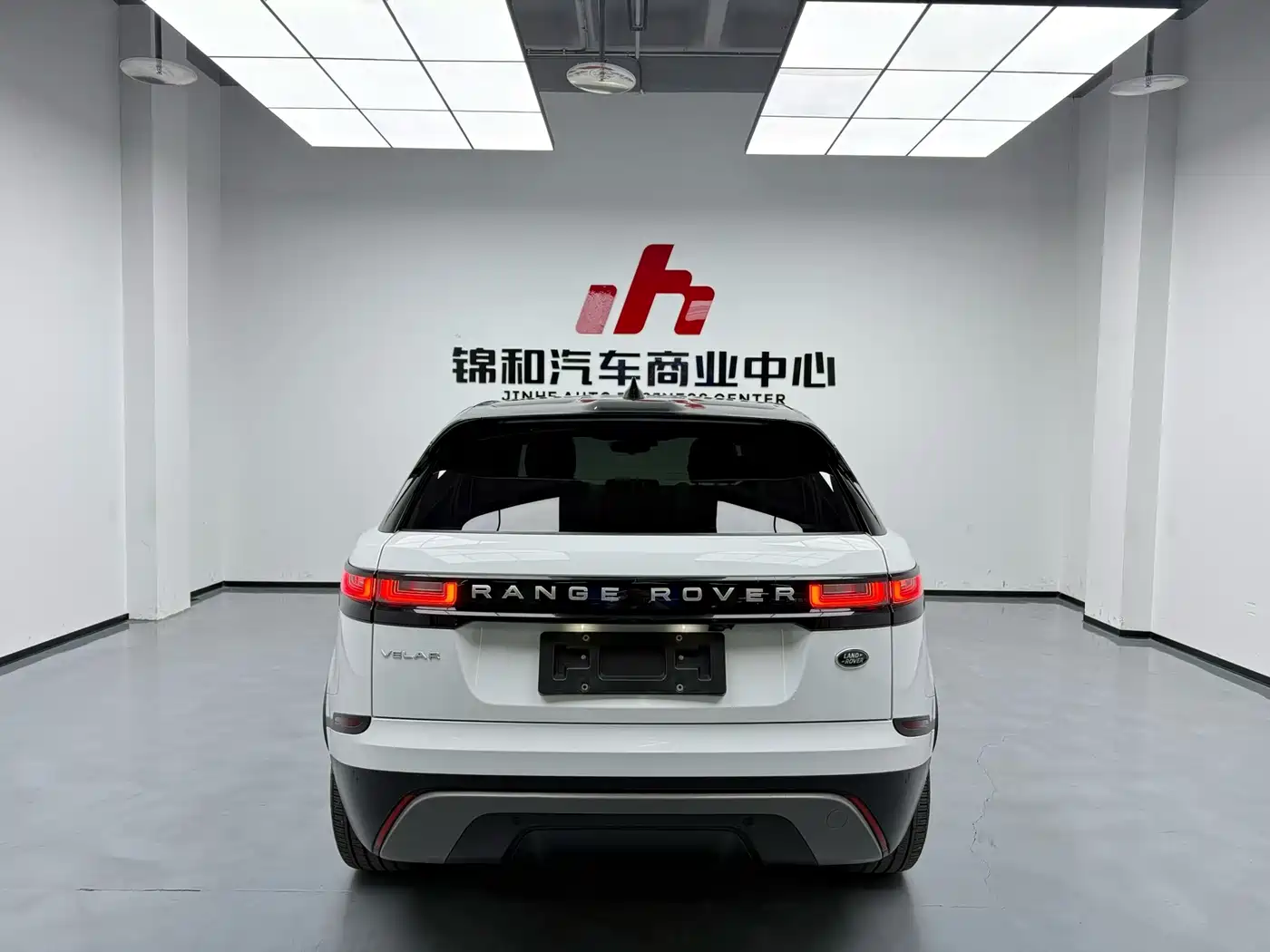 Land Rover Range Rover Velar 2020 P250 фото 3