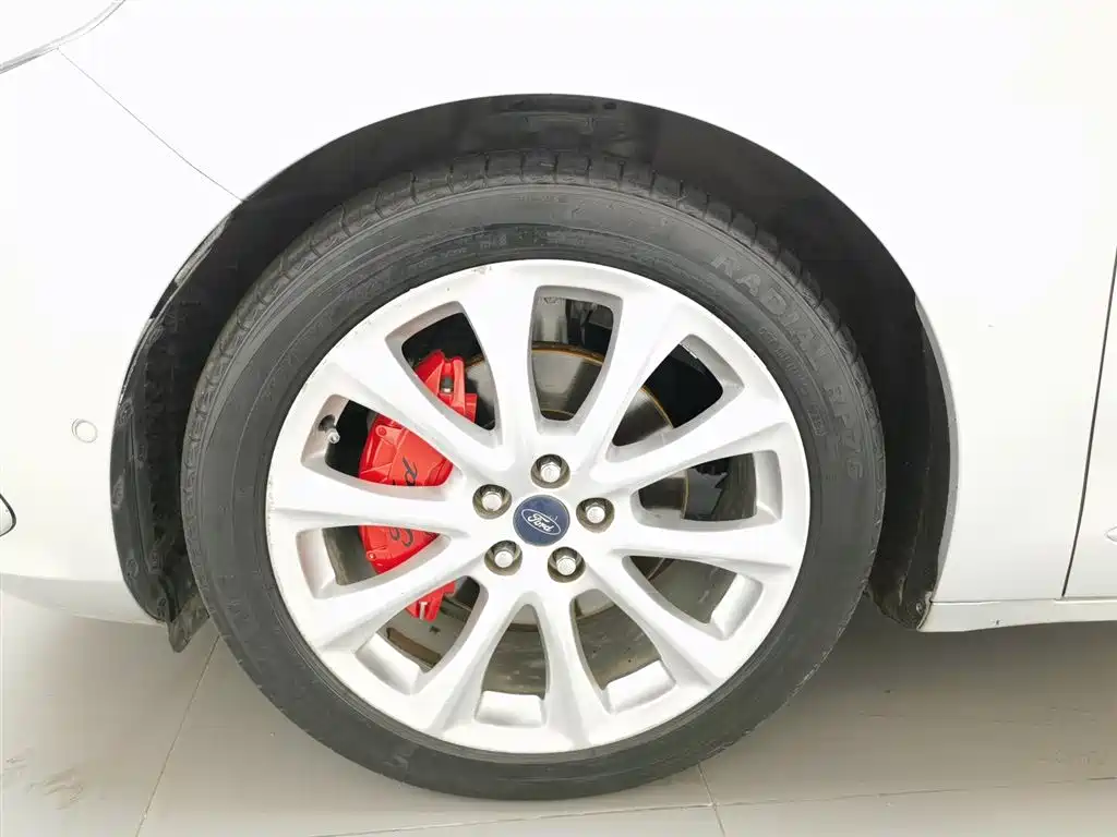 Ford Taurus 2015 EcoBoost 325 V6 Flagship фото 17