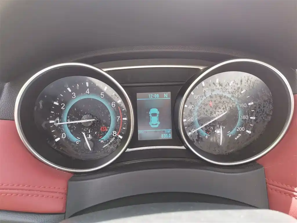 Haval H1 2016 Blue Label 1.5L AMT Luxury фото 4