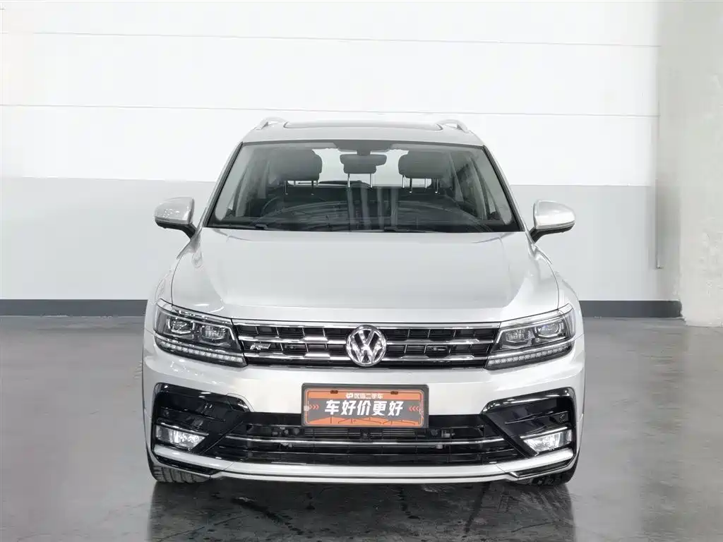 Volkswagen Tiguan L 2020 330TSI Auto 2WD R-Line Flagship China VI фото 3