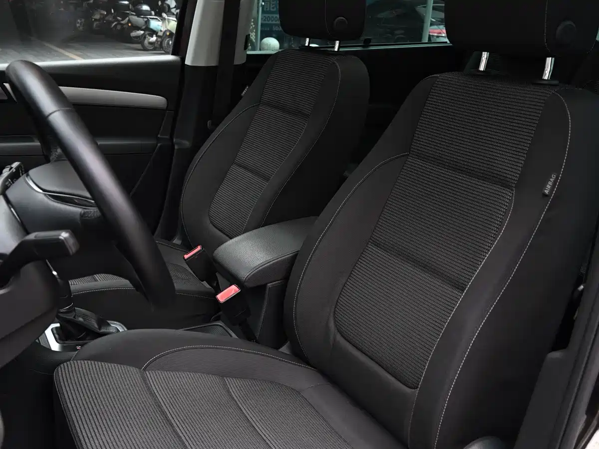 Volkswagen Sharan 2018 380TSI Comfort 7-Seater фото 20