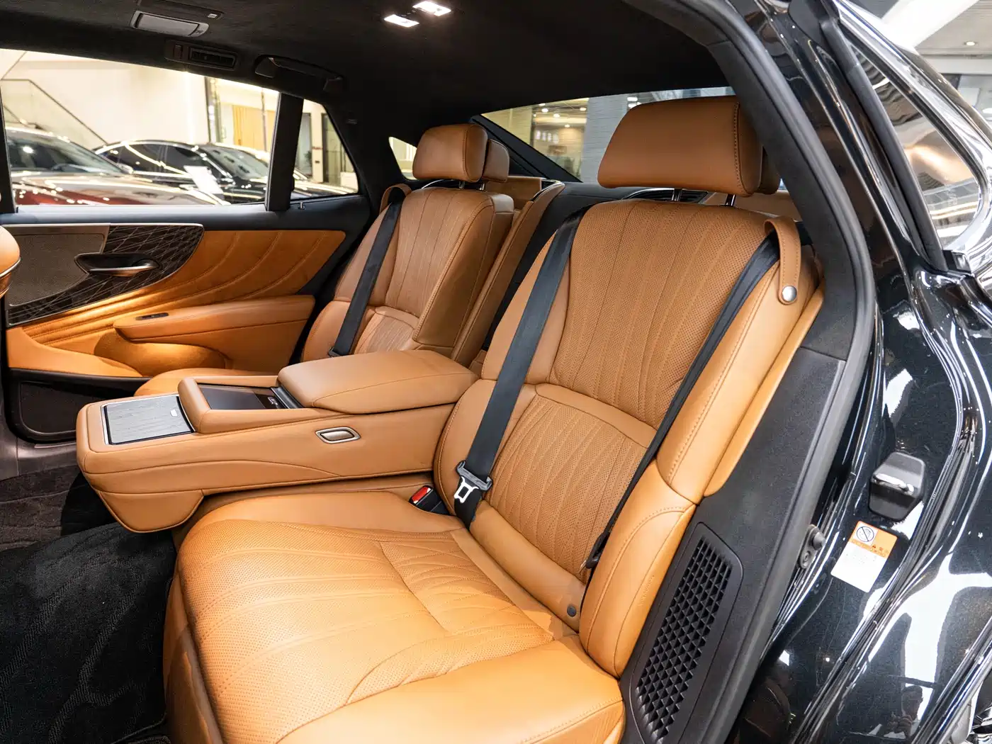  Lexus Lexus LS 2021 500h Executive Edition 12
