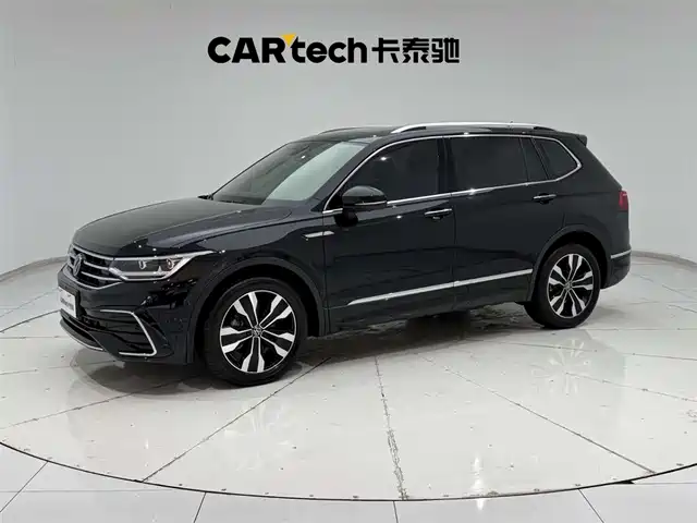 VOLKSWAGEN TIGUAN L 2024