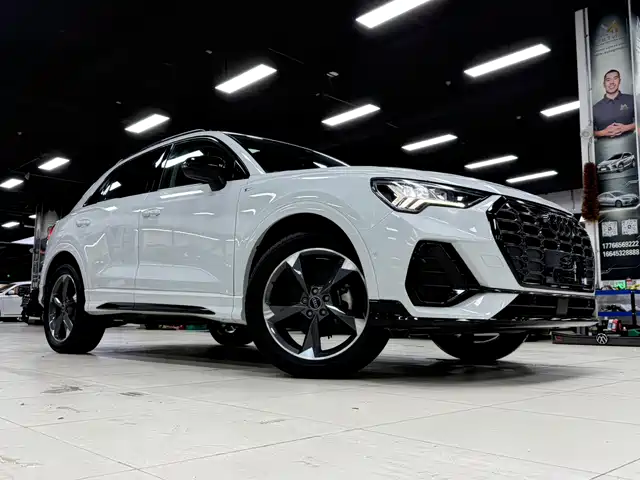 Audi Q3 2022 35 TFSI Fashion Dynamic — фото 2