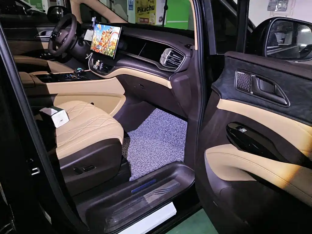 Denza D9 2026 2025 EV Smart Driving Edition 620 Flagship