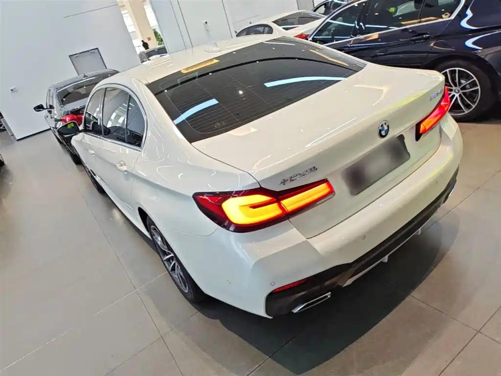 BMW 5 Series 2022 Facelift 525Li M Sport Package фото 5