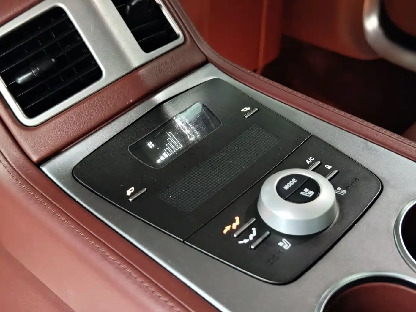 Aston Martin Rapide 2012 2010 6.0L