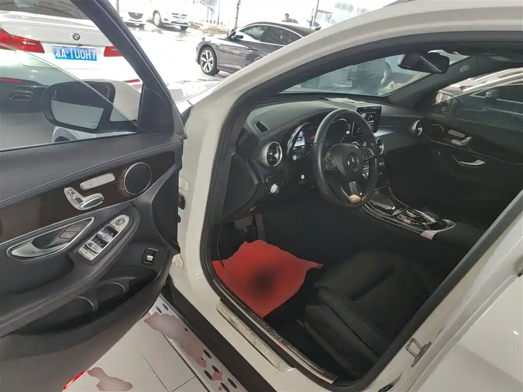 Mercedes-Benz GLC 2017 GLC 260 4MATIC Dynamic фото 12