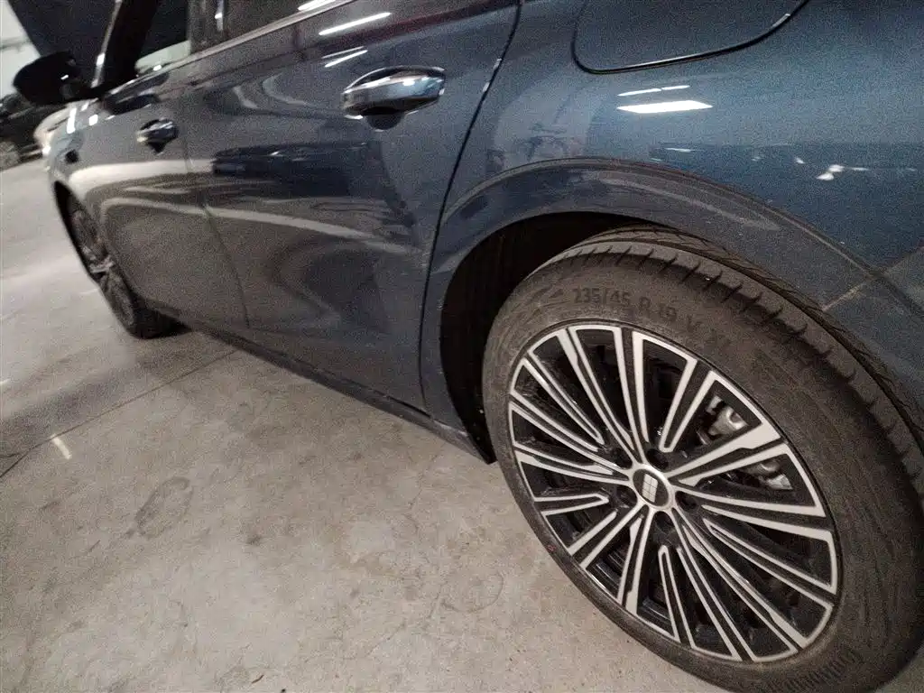 Geely Galaxy Galaxy A7 2025 EM-i фото 22