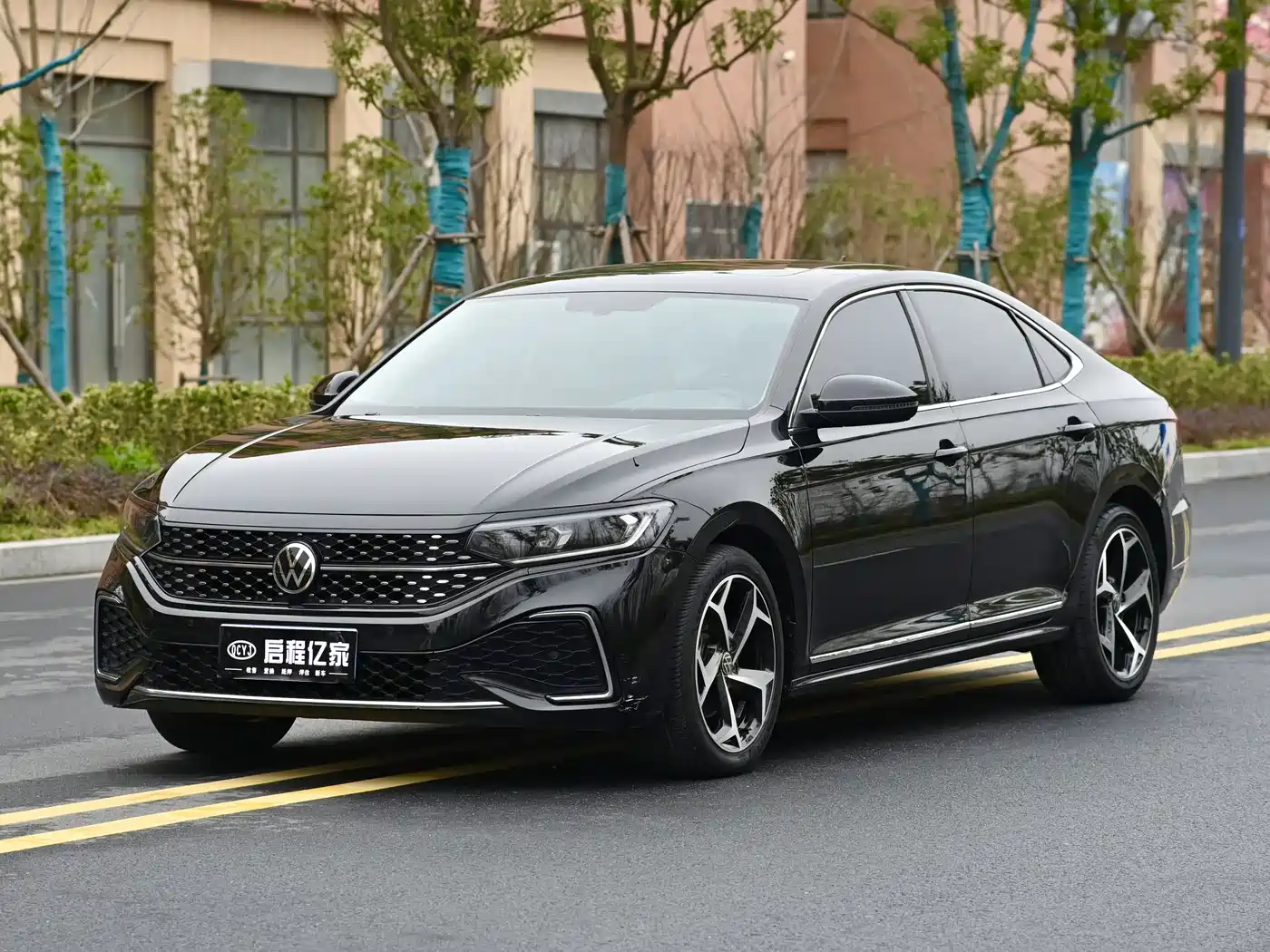 Volkswagen Passat 2023 330TSI Starlight Elite Edition