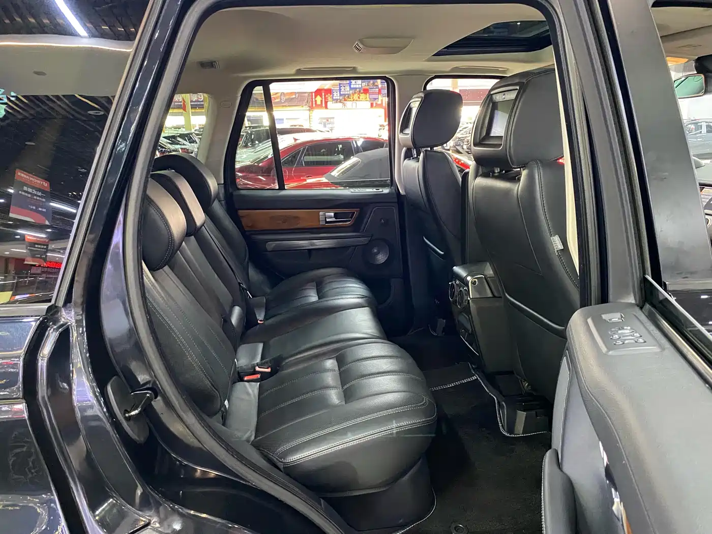 Land Rover Range Rover Sport 2011 2011 5.0 NA V8 HSE
