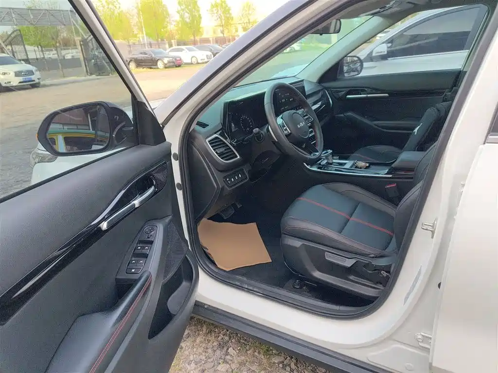 Kia KX3 Smart Run 2021 1.5L CVT Fashion Edition фото 12