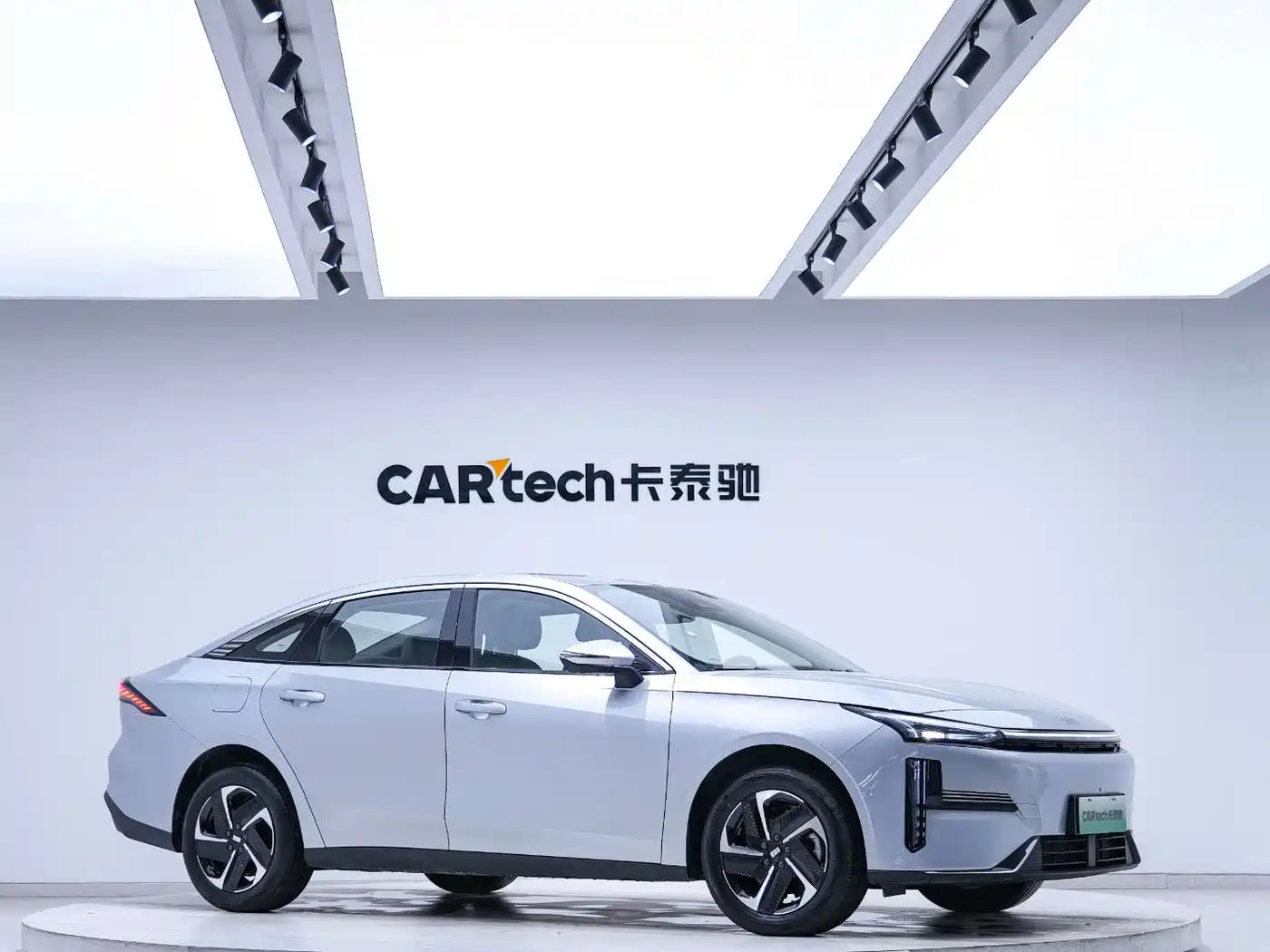 GEELY GALAXY GALAXY L6