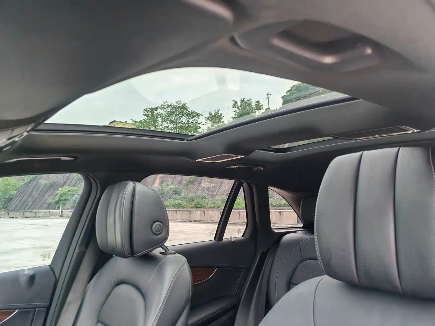 Mercedes-Benz GLC 2020 Facelift GLC 300 L 4MATIC Dynamic фото 15