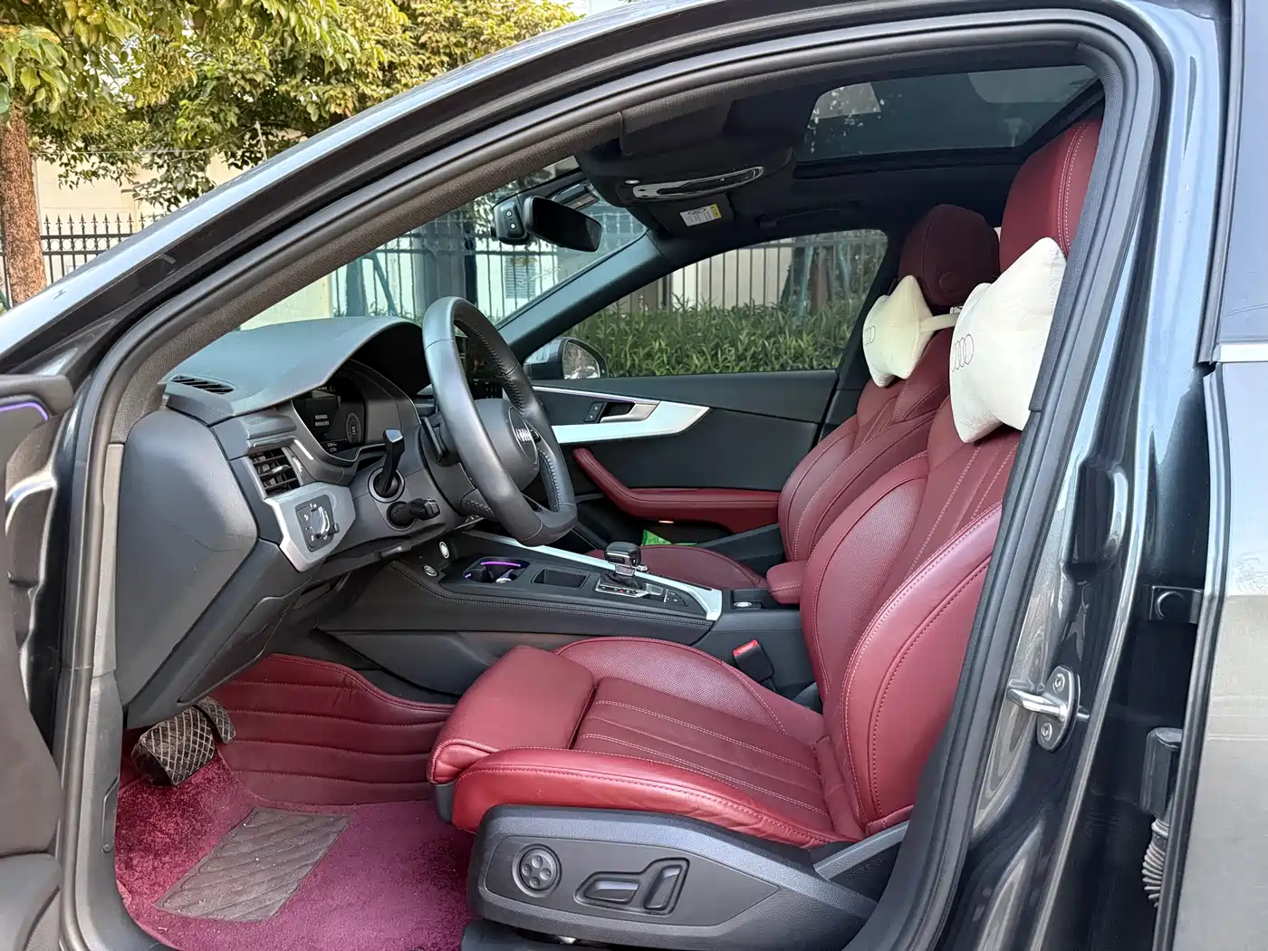 Audi A4L 2021 40 TFSI Premium Life Edition фото 6