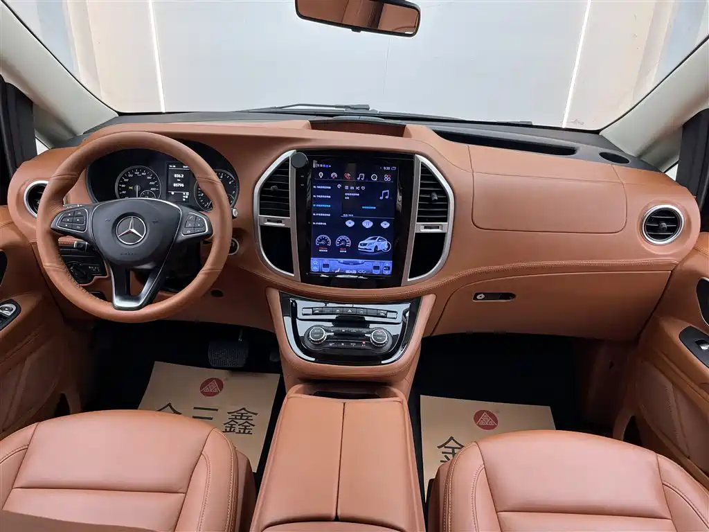 Mercedes-Benz Vito 2020 2.0T Business Edition (7-seater) фото 31